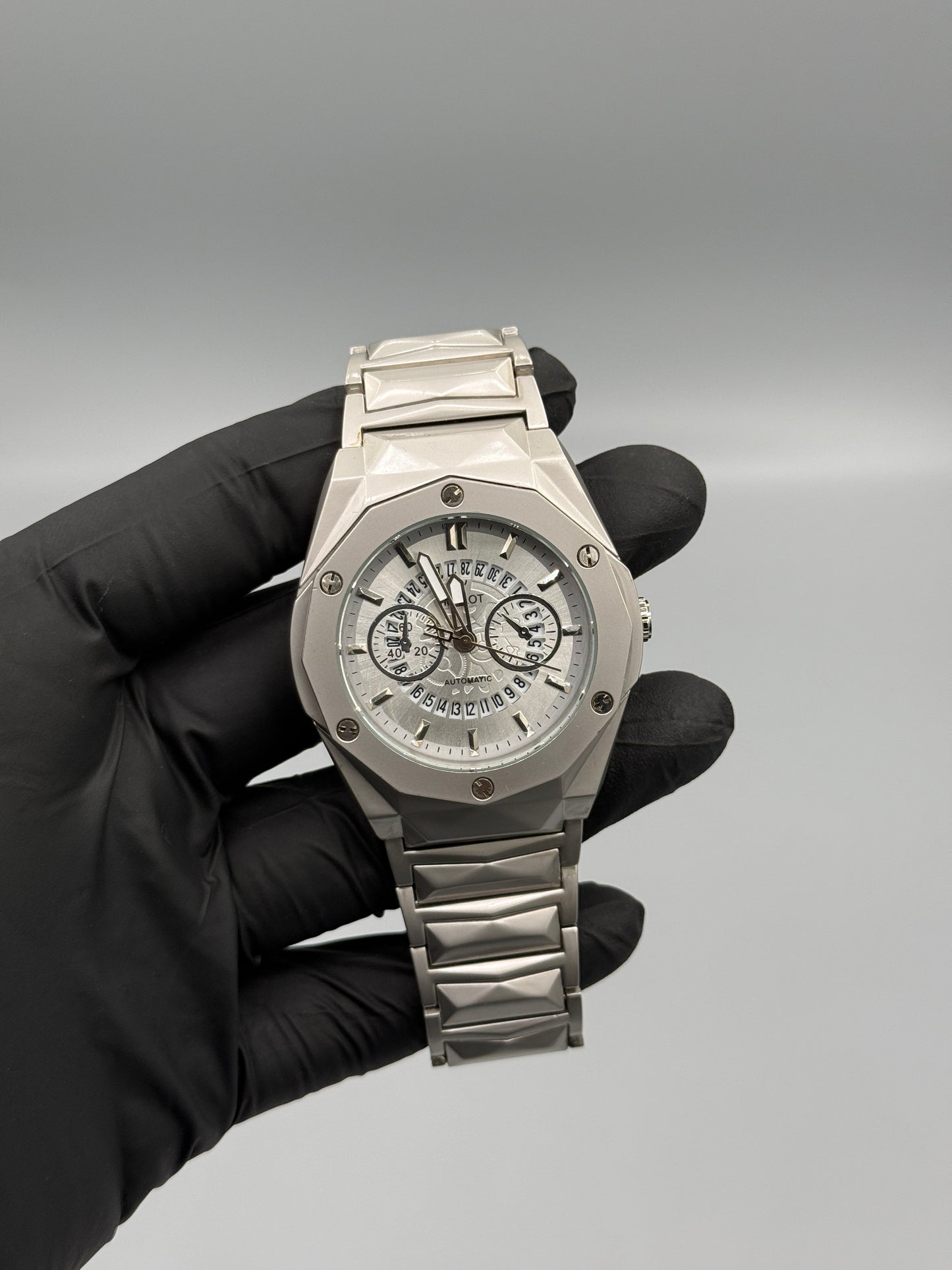 Diamond Cut Chrono Style