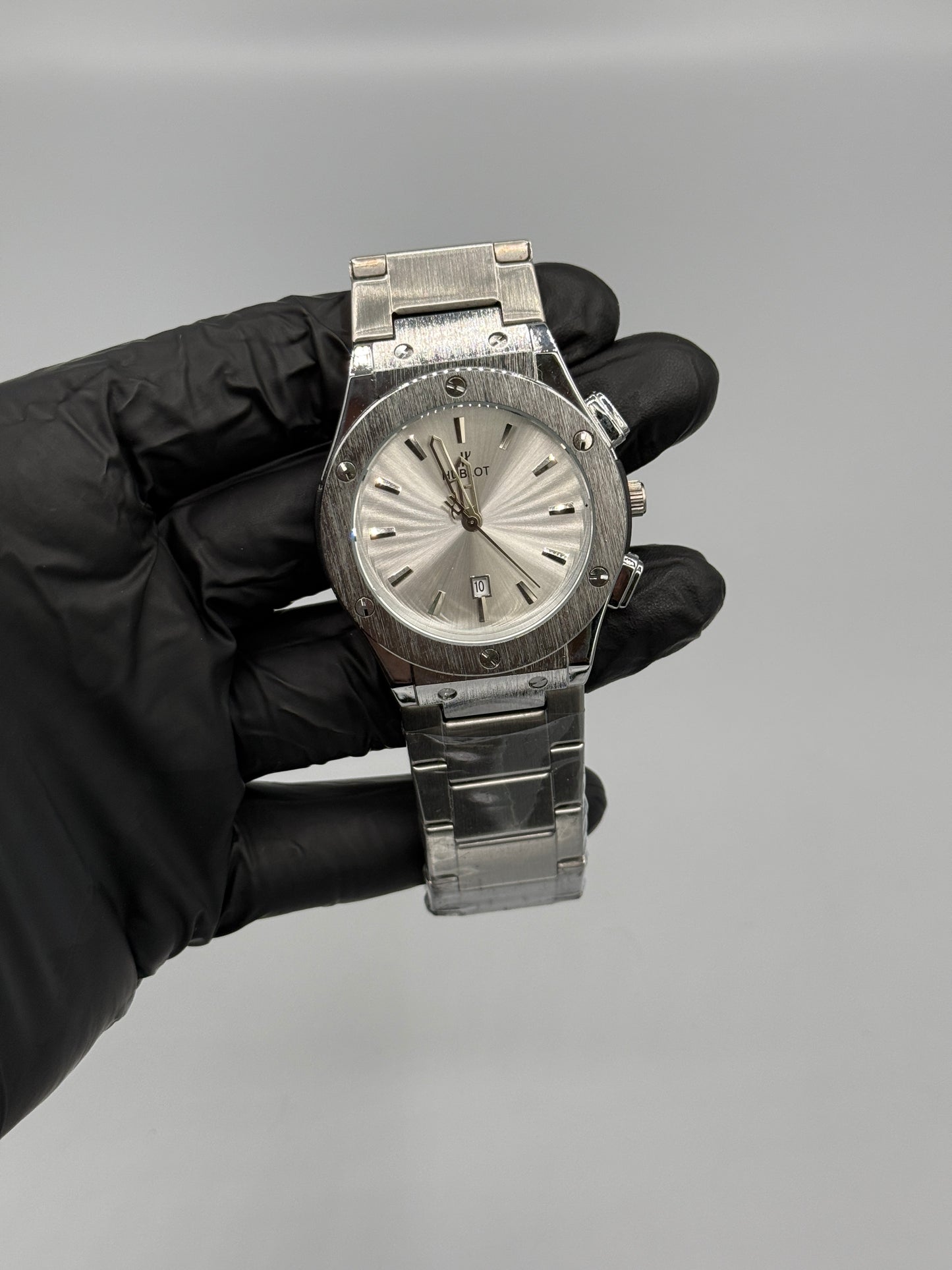 Silver Chain Date Just