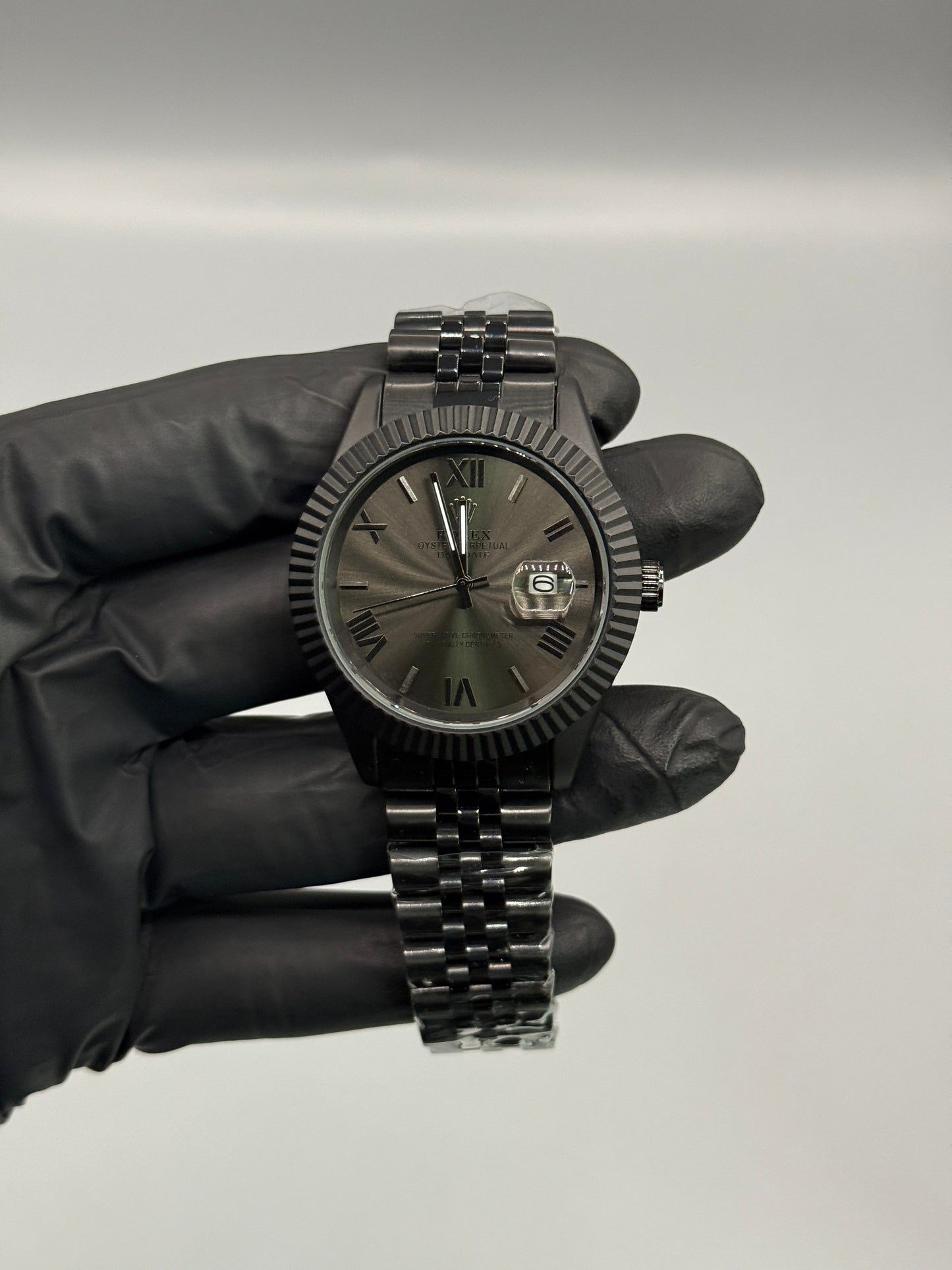 Roman Numerals Full Black