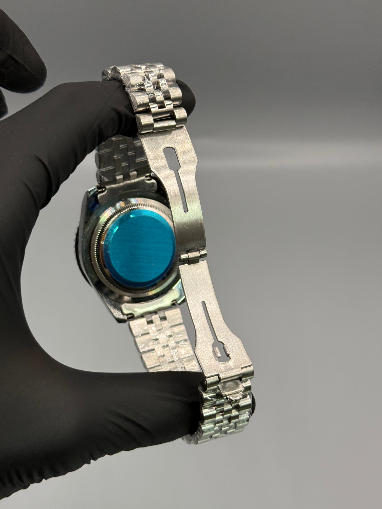 Rotating Dial GMT Date Just