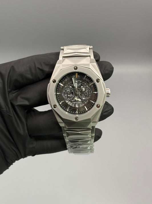 Diamond Cut Chrono Style
