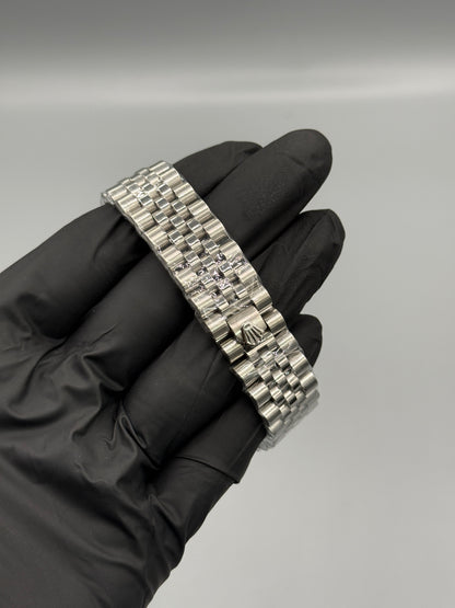 Silver Chain Date Just