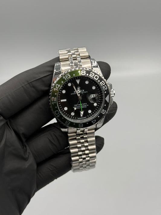 Rotating Dial GMT Date Just