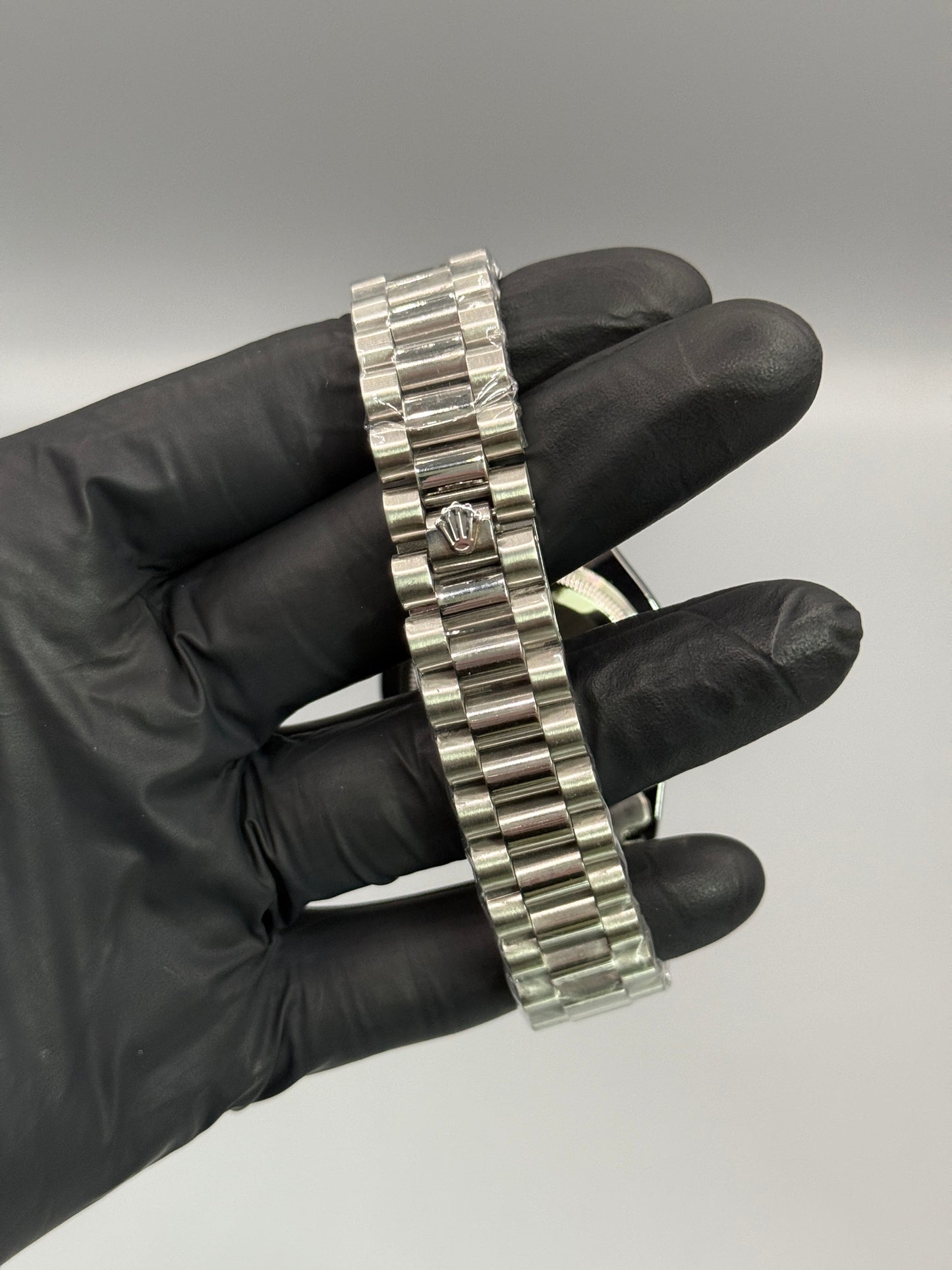 Silver Chain Date Just