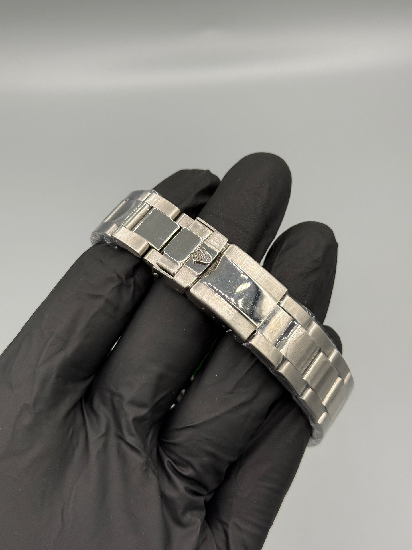 Rotating Dial Silver Chain Master Lock Stone