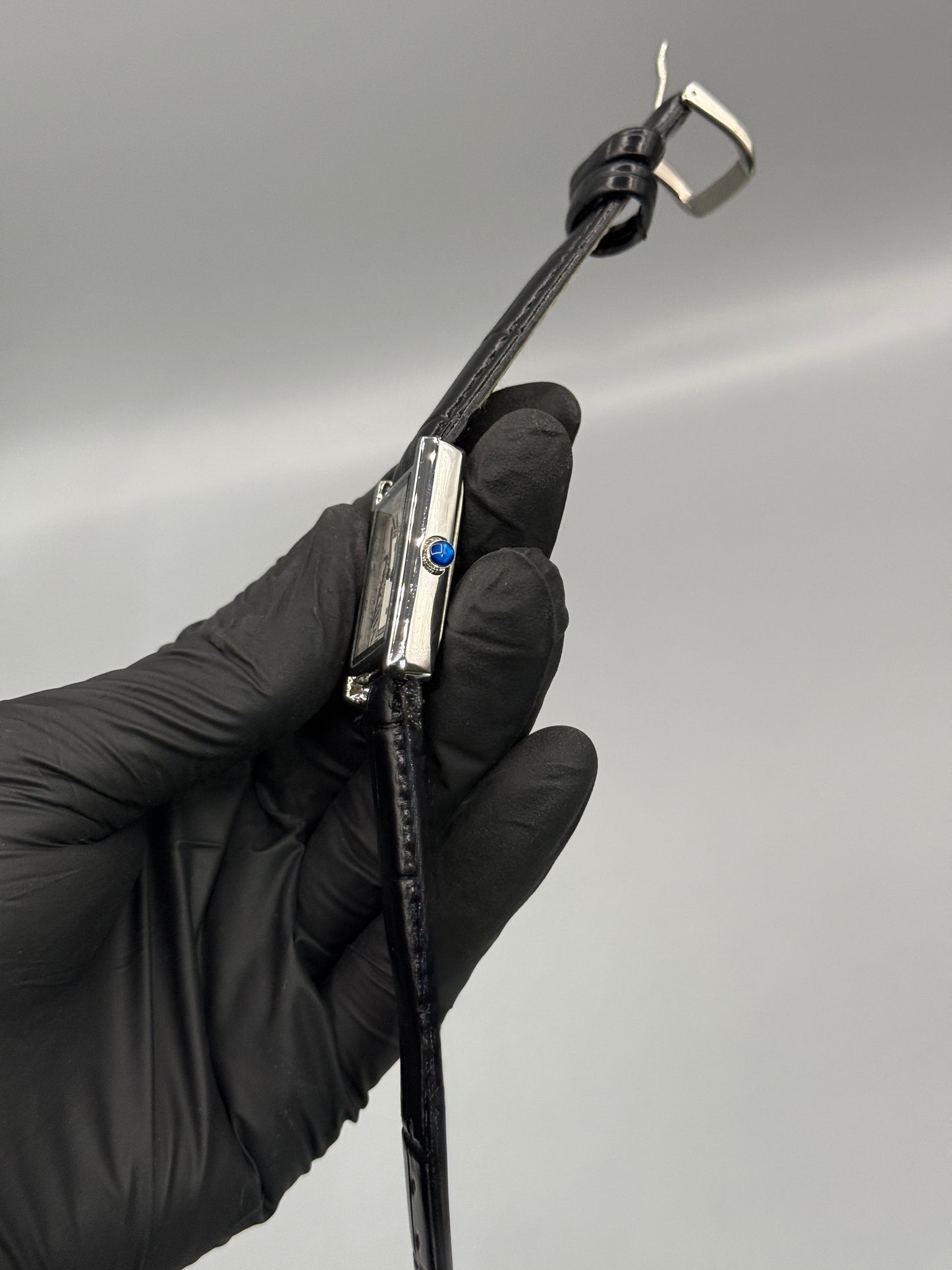 Old Money Style Leather Strap